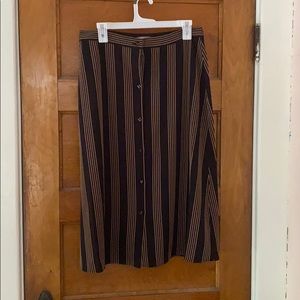 H&M button front midi skirt size 10